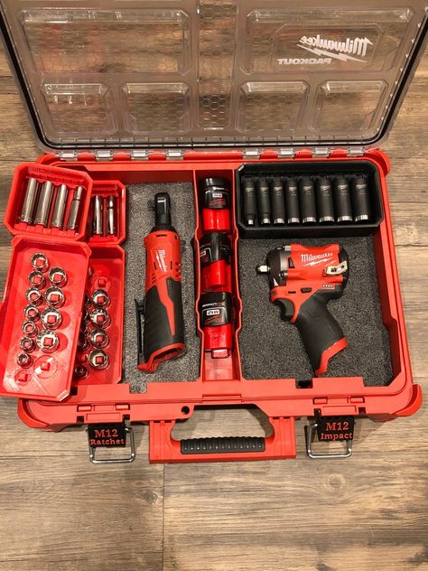 Packout Workbench, Milwaukee Packout Garage, Milwaukee Packout Organization Ideas, Milwaukee Tools Storage, Packout Milwaukee Ideas, Milwaukee Packout Ideas, Milwaukee Tool Box Ideas, Milwaukee Packout Mods, Packout Mods