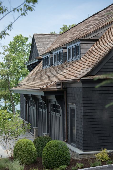 Lake House Exterior, Shingle House, Black Houses, Lake Houses Exterior, Exterior Home Design, Lake Keowee, Light And Dwell, Shingle Style Homes, Shingle Exterior