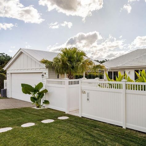 Pool At Front Of House, White Carport Ideas, Coastal Fencing Beach Houses, Pvc White Fence, Coastal Weatherboard Exterior, Hamptons Coastal Facade, Coastal Weatherboard House, White Hamptons Fence, House Fences And Gates