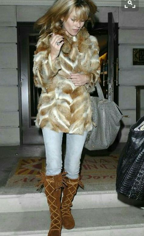 Kate Moss my boots tassel Vivienne Westwood Boots, Kate Hudson, Kate Moss, Vivienne Westwood, Fur Coat, Fall Winter, Street Style, Boots, Pins