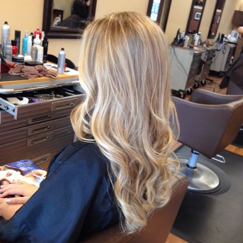 Buttery Blonde Hair Highlights, Butter Blonde Hair Balayage, Long Hair With Blonde Highlights, Golden Blonde Hair Balayage, Buttery Blonde Hair Balayage, Blonde Balayage On Dirty Blonde Hair, Buttery Blonde Highlights, Butter Blonde Highlights, Butter Blonde Balayage