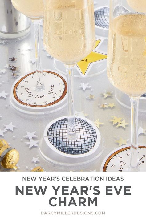 Happy 2024, Nye Dinner, Nye Decorations, Kids New Years Eve, New Years Eve Day, New Years Dinner, Holiday Diy Projects, Holiday Templates, Festive Cocktails