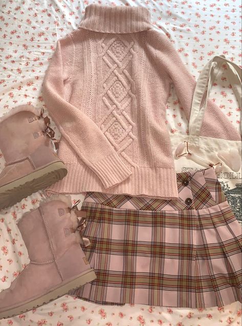 Pink And Brown Winter Outfit, Grey Uggs Aesthetic, Pink Bailey Bow Uggs Outfit, Pink Skirt Outfit Fall, Outfits With Bailey Bow Uggs, Uggs Bailey Bow Outfit, Bow Uggs Outfit, Ugg Bailey Bow Outfit, Bow Outfit Aesthetic