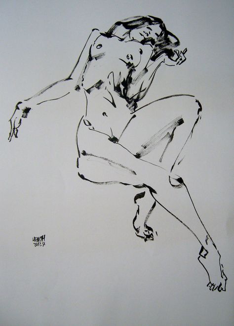 Hench Chang , ink brush pen life drawing , 2012 Punch Drawing, Pen Anatomy Drawing, Ink Body Drawing, Quick Human Figure Sketches, Pen Figure Drawing, Brush Pen Figure Drawing, Figure Ink Drawing, Live Sketching Human Figures, China Ink