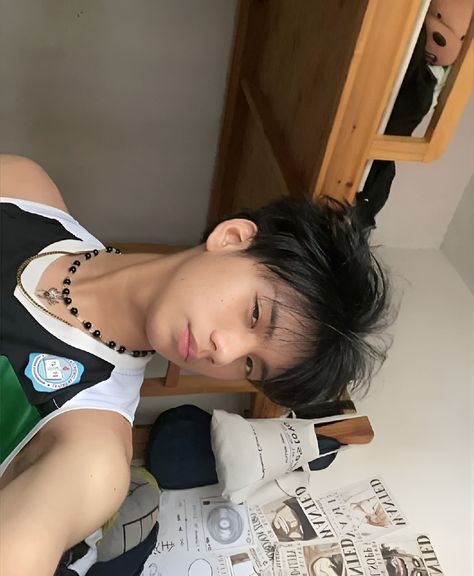 Handsome Boys Teenagers, Crop Top Boys, Filipino Guys, Teenager Boy, Brp Port, Boy Best Friend Pictures, Boy Pic, Hot Abs, Boy Best Friend