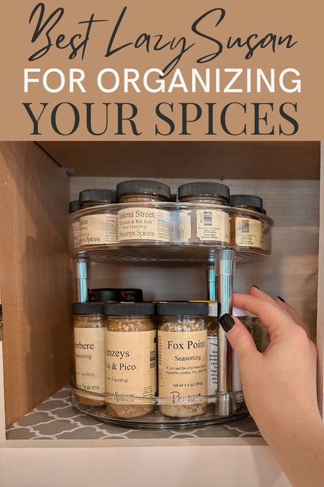 spice organization diy creative Spice Rack Lazy Susan Cabinet, Lazy Susan Spice Organization, Spice Organization Ideas, Spice Organization Diy, Lazy Susan Spice Rack, Attic Storage Solutions, Spice Cabinet Organization, Pantry Organization Hacks, Lazy Susan Tray