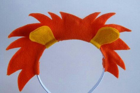 bando lion Felt Lion, Lion Guard Party, Lion Guard Birthday, Lion King Costume, Daniel In The Lion's Den, Lion Party, Daniel And The Lions, Lion King Jr, Lion King Party