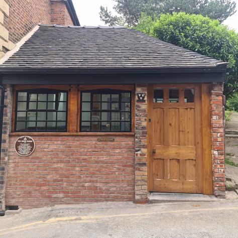 Originally the local Firehouse and then latterly a public toilet! This cute little building in Market Drayton has been given a fabulous facelift with our Blend 104 ready for the next phase in its life. . . . #exteriorfacelift #exposedbrick #brickslips #bricktiles #marketdrayotn #thebricktilecompany Barn Remodel, Brick Tiles, Tile Companies, Exterior Brick, Exposed Brick, Retaining Wall, House Front, Feature Wall, Outdoor Kitchen