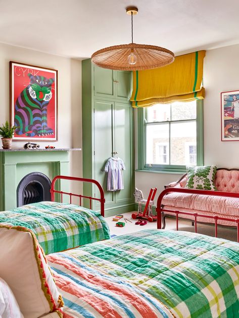 Lonika Chande brings cheerful colour and much-needed practicality to a family house in Stoke Newington Katie Ridder Bedroom, Unique Bedroom Wall Colors, Bedroom Quirky, Green Woodwork, Painted Woodwork, Colourful House Decor, Colourful Childrens Bedroom, Colourful Cottage Interior, Kids Green Bedroom