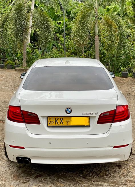 BMW Sri Lanka, Millionaire Paradise Sri Lanka, Car Spotters, luxury cars, bmw cars, msport Bmw 520, Bmw 520d, Luxury Cars Bmw, Cars Bmw, Bmw Cars, Sri Lanka, Luxury Cars, To Sell, Paradise