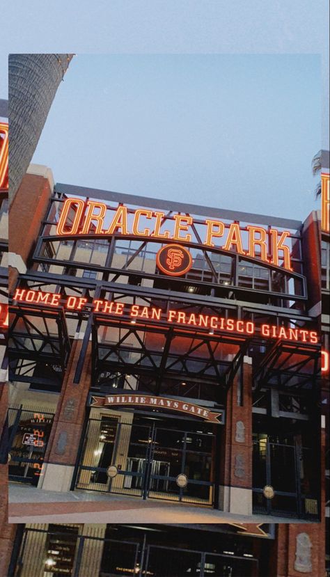 Baseball stadium giants San Francisco San Francisco Giants Wallpaper, Bay Area Aesthetic, Giants Wallpaper, Yay Area, Gameday Fits, San Fransico, San Francisco Giants Baseball, San Francisco Photos, Baseball Park