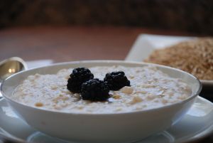 Irish Porridge, Ballymaloe Cookery School, Irish Oatmeal, Irish Cooking, Oatmeal Porridge, Irish Dishes, Irish Cuisine, Irish Food, Porridge Recipes