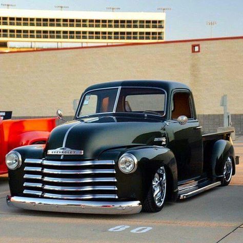 1952 Chevrolet 3100.                                        `™` Chevy 3100, Chevy Pickup Trucks, Old Pickup Trucks, Panel Truck, Classic Pickup Trucks, Hot Rod Trucks, Foose, Chevy Pickups, Chevy Truck