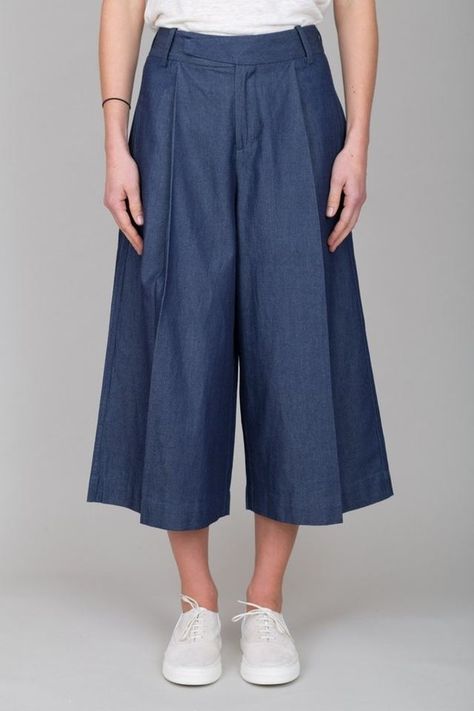 Japanese Pants, Denim Culottes, Folk Clothing, Japanese Denim, Clothes Sewing Patterns, Boho Casual, Dress Codes, Dart, Shirt Blouses