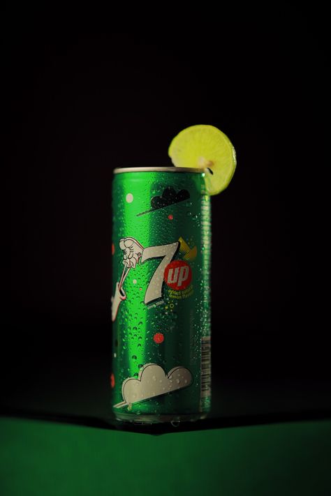 Sprite Photography, 7 Up, Webpage Design, Character Design Animation, 2d Animation, Animated Characters, Product Photography, Box Packaging, Food Photography