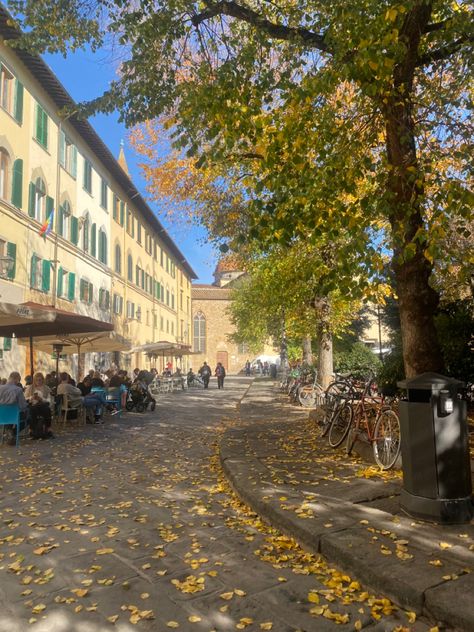 Italian Autumn, Italy Autumn Aesthetic, Autumn Italy, Italy In Fall Aesthetic, Italy Aesthetic Fall, Autumn In Italy, Fall In Italy, Italy In The Fall, Florence Autumn