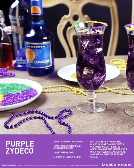 Happy Fat Tuesday! Here's a festive new Mardi Gras cocktail to celebrate. Combine 2 parts Pinnacle Vodka, 1 part DeKuyper Blue Curacao and 1 part Grenadine with a splash of sweet and sour. Fat Tuesday Cocktails, Mardi Gras Shots Recipes, Mardi Gras Foods, Fat Tuesday Drinks, Purple Lemonade Recipe, Mardi Gras Brunch, Happy Fat Tuesday, Mardi Gras Party Food, Purple Lemonade