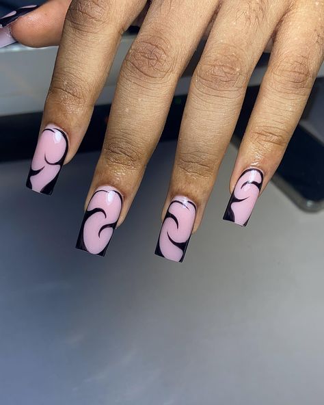 THIS IS ART 🖼️ 🎨🖌️ #nails #nailsinogba #bergernails #nailtechinogba #swirlnails #blacknails #explore #nailinspiration #explorepage Short Gel Nails Designs, Beginner Nail Art, Nail Designs For Beginners, Grey Acrylic Nails, Nails Styles, Gel Toe Nails, Glamour Nails, Short Square Acrylic Nails, Classic Nails