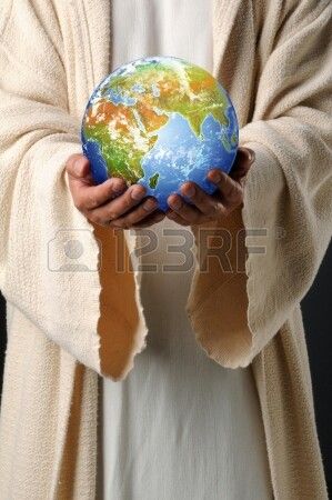 Jesus has the whole world in his hands Holding Earth, Whole World In His Hands, Jesus Our Savior, Prophetic Art, Christ The King, Pictures Of Jesus Christ, Gods Hand, Jesus Painting, Jesus Christ Images