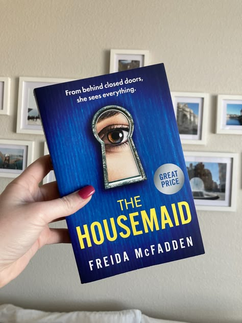 The House Maid Book, Books To Read Thriller, The Housemaid Book, Housemaid Book, The Housemaid, Book Recommendations Fiction, Good Books To Read, House Maid, Booktok Books