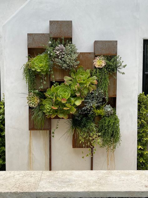 Nail House, Wall Planters Outdoor, Gallery Wall Picture Frames, Metal Wall Planters, Indoor Plant Wall, Custom Planters, Garden Design Plans, Square Planters, Decoration Garden