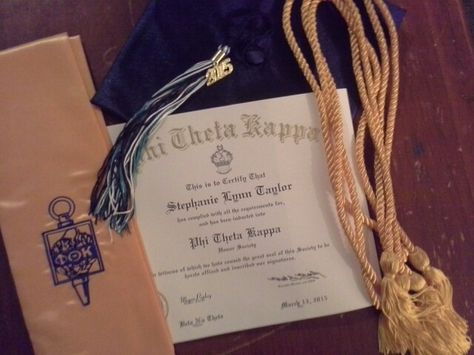 Graduating 2015 as part of Phi Theta Kappa honors society, along with highest honors rope color! So excited and proud of myself!! :-) Phi Beta Kappa Honor Society, Phi Theta Kappa Honor Society, Honors Society, Phi Theta Kappa, Grad Poses, Study Life, Honor Society, Proud Of Myself, Preppy Clothes