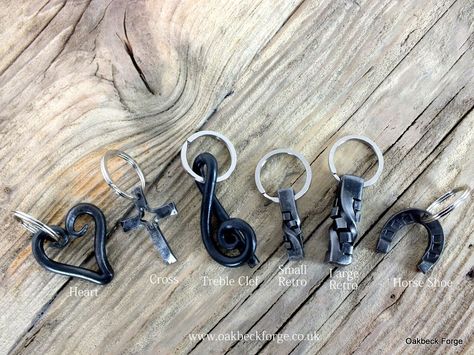 Welded Metal Projects, Rings Heart, Horseshoe Projects, Pen Craft, Iron Jewelry, Blacksmith Tools, Blacksmith Projects, Horseshoe Crafts, Horseshoe Art