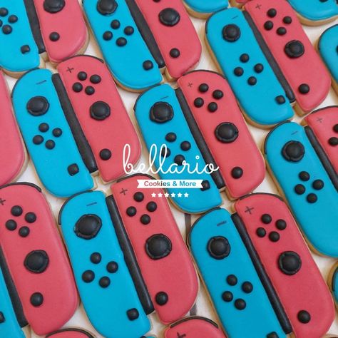 Nintendo Switch Cookies, Switch Cookies, Bachelorette Cookies, Gaming Birthday, Gamer Birthday, Cookie Cake Birthday, Batman Birthday Party, Ocean Birthday, Iced Sugar Cookies