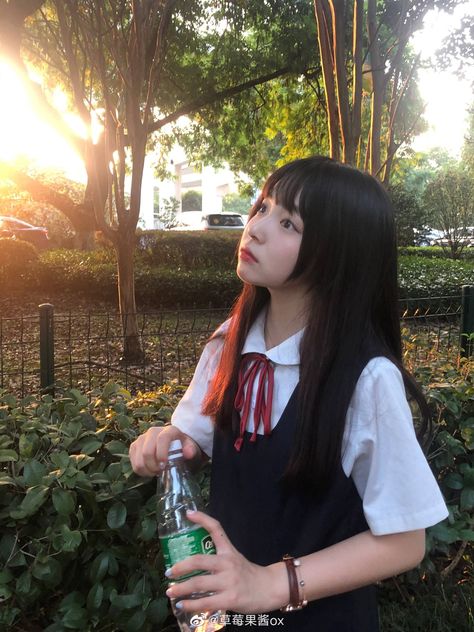 Hime Bangs, Hime Haircut, Long Straight Black Hair, Japanese Haircut, Haircuts For Long Hair With Layers, Korean Hair Color, Straight Black Hair, Hair Style Korea, Hair Color Streaks