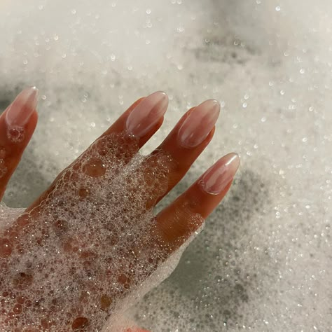 Wet Nails, Clear Nail Designs, Minimal Nails, Vogue Beauty, Enjoying Life, Dream Girl, Nails Inspo, Clean Girl, Mani Pedi