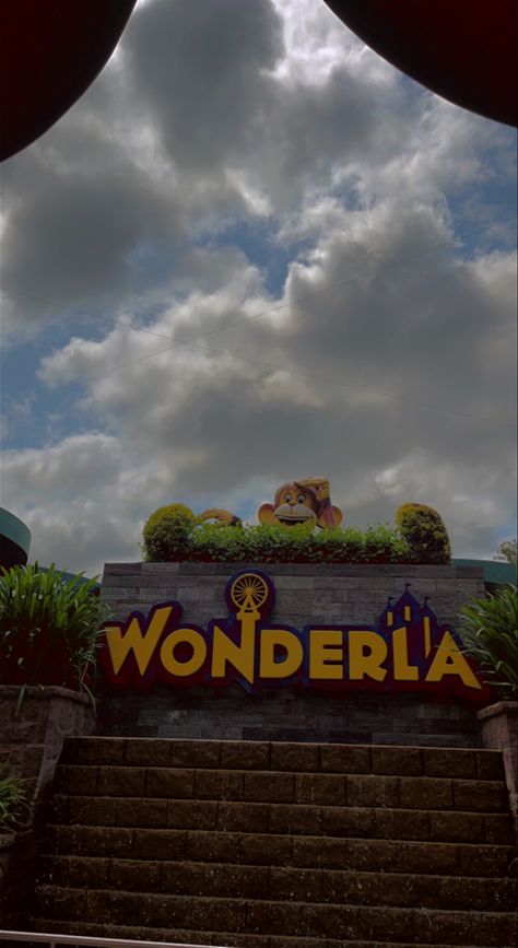 Wonderla Bangalore Snap, Wonderla Bangalore, Wonderla Kochi, Hyderabad Snaps, Traveling Snap, Movie Night Photography, Creative Snapchats, Buddha Wallpaper Iphone, Night Rides Car