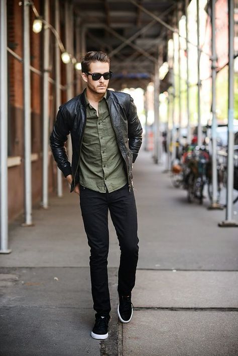 black jeans, black sneakers, an olive green shirt and a black leather jacket Classy Outfits For Teens, Mens Black Leather, Men Street, Black Men Fashion, Black Leather Jacket, Men Looks, Jacket Style, Mens Fashion Casual, Look Fashion