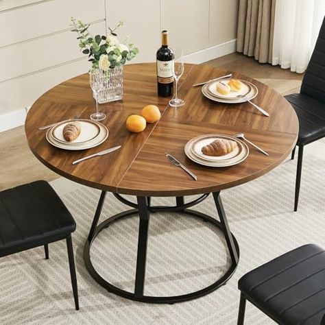 Circle Dining Room, Circle Dining Room Table, Round Dinner Table, Farmhouse Rustic Kitchen, Rustic Kitchen Tables, Round Dining Room Table, Rustic Modern Kitchen, Metal Table Legs, Small Dining Table