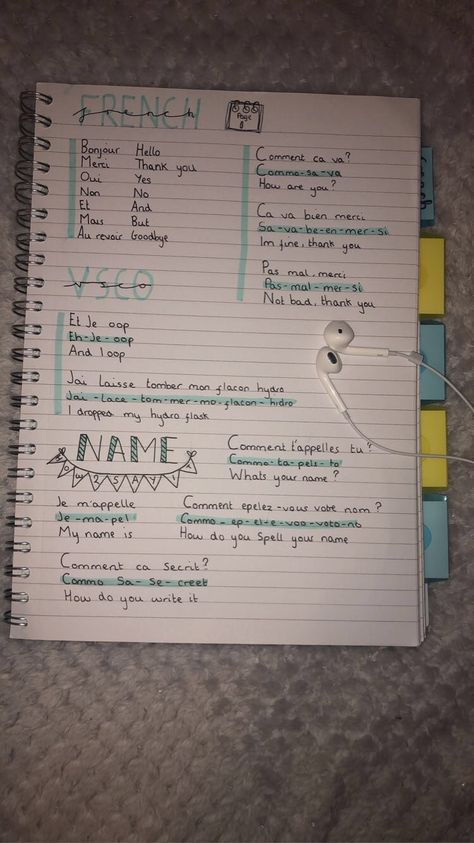 Revision Notes French, Language Journal Aesthetic French, French Journal Ideas, French Notebook Aesthetic, French Revision Notes Gcse, How To Revise French, Language Learning French Notes Aesthetic Ideas, Aesthetic Notes French, Language Notes Aesthetic French