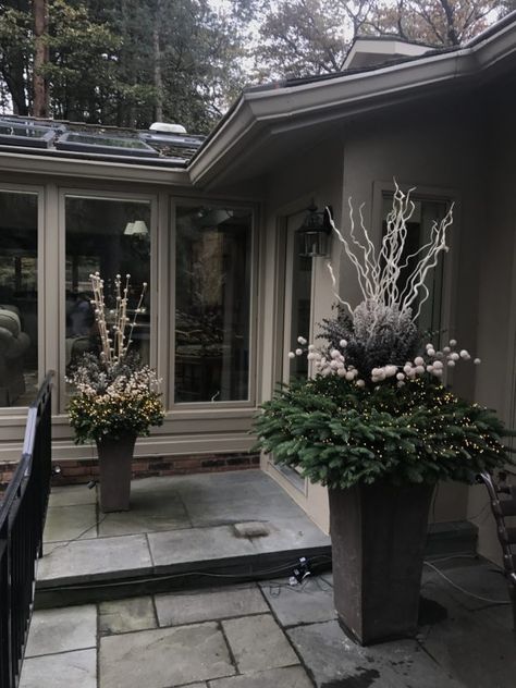 Winter Floral Arrangements Home, Winter Outdoor Decorations, Outdoor Winter Decor, Winter Outdoor Decor, Winter Decor Ideas, Winter Planters, Christmas Urns, Deborah Silver, Winter Floral Arrangements