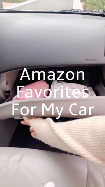 #SmartCarAccessories Glove Compartment Essentials, Car Compartment Organization, Girly Car Organization, Car Trunk Organization Aesthetic, Items To Keep In Your Car, Amazon Car Organization, Amazon Car Favorites, Car Glove Box Organization, Glove Compartment Organization