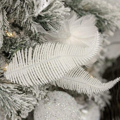 Christmas Tree Feathers, Party Home Decoration, Artificial Leaves, Glitter Leaves, Personalised Christmas Baubles, Bauble Ornaments, Feather Decor, Xmas Tree Ornament, Fabulous Christmas