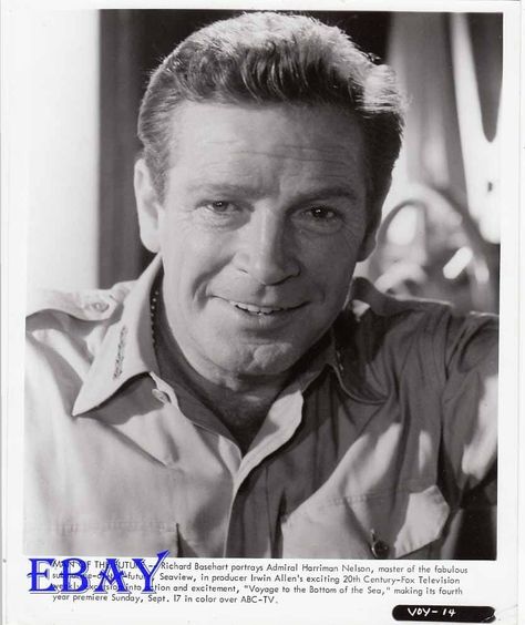 Publicity still from the 1960's Irwin Allen TV series VOYAGE TO THE BOTTOM OF THE SEA. Richard Basehart, Irwin Allen, Famous Men, Facial Expressions, Cultura Pop, S Star, Feature Film, Beautiful Smile, Animated Gifs