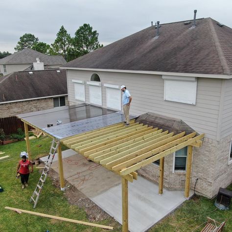 PERGOLA ROOFS PATIO ROOFS! Cover your outdoor space with SkyPoly. Architectural & commercial grade roofing systems MADE FOR… | Instagram Waterproof Pergola Ideas, Garden Roofing Ideas, Pergola Roof Ideas Waterproof, Outdoor Patio Roof Ideas, Pergola Garage, Patio Roof Extension Ideas, Patio Roofs, Lattice Deck, Pergola Roof