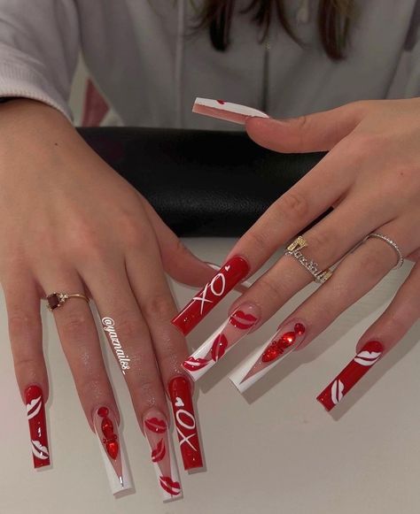 Valentine's day nails/nails/nail arts 💅 Nails Arts, Valentine Nails, Valentine's Day Nails, Valentines Nails, Nail Ideas, Acrylic Nails, Valentine's Day, Valentines Day, Nail Art