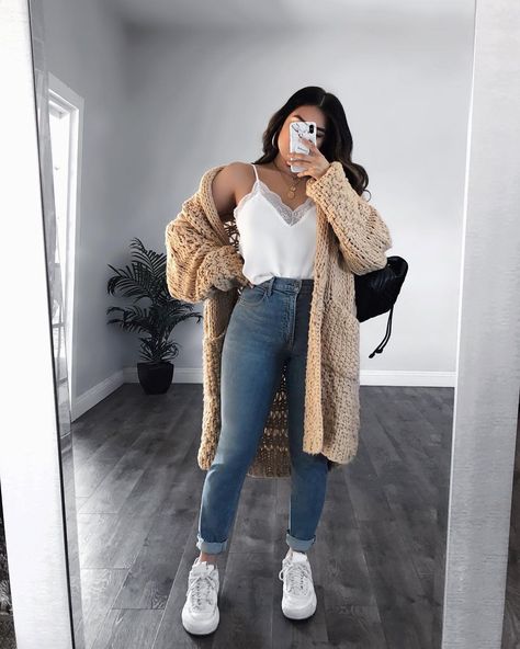 Rubi Ortiz Outfits, 80s Skater Fashion, Soft Clothes, Outfit Inspiration Fall, Korean Outfits, Outfit Idea, Outfits Casuales, Cute Casual Outfits, Everyday Outfits