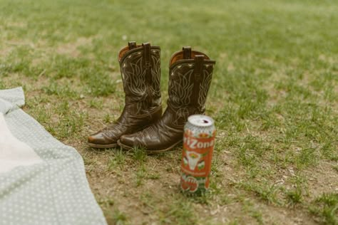 Dainty Country Aesthetic, Soft Cowboy Aesthetic, 80s Country Aesthetic, Boho Country Aesthetic, 2000s Country Aesthetic, 70s Country Aesthetic, Old Country Aesthetic, Vintage Country Aesthetic, Poets Aesthetic