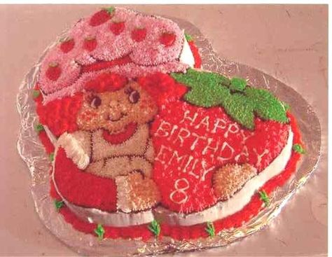 Strawberry Shortcake  on Cake Central Strawberry Shortcake House, Strawberry Shortcake Birthday Cake, Doll Birthday Cake, Savory Cakes, Shortcake Cake, Strawberry Shortcake Birthday, Strawberry Shortcake Cartoon, Strawberry Shortcake Cake, Wilton Cake Pans