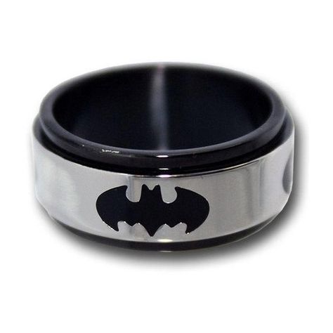 Cool Batman Superman Stainless Steel Rings for the Superhero Within... ❤ liked on Polyvore Batman Jewelry, Superman Ring, Batman Wedding Rings, Batman Ring, Batman Wedding, Batman Symbol, Batman Superman, Silver Spinner Rings, Batman And Superman