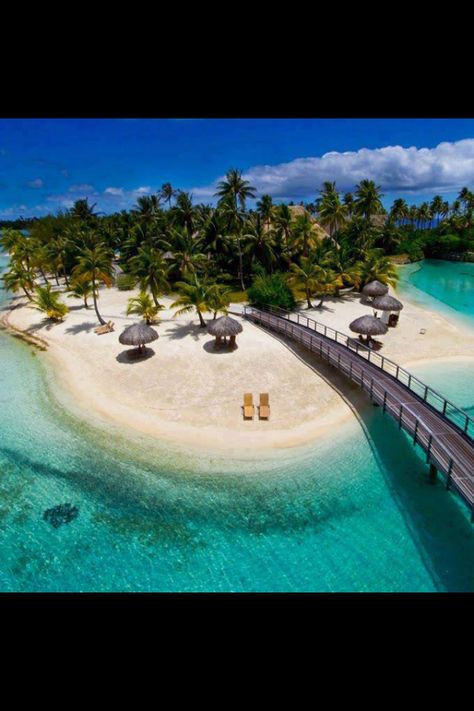 Boro Boro Island! Need it Bora Bora Resorts, Destination Voyage, Paradise On Earth, Vacation Places, Bora Bora, Elba, Pretty Places, Aruba, Places Around The World