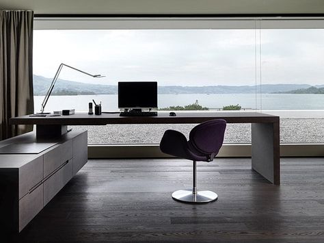 14 Marvelous Home Office Designs With Ocean View Modern Home Office Desk, Modern Home Offices, Office Design Inspiration, Modern Office Interiors, Contemporary Home Office, Modern Office Design, Minimalist Office, Office Workspace, Interior Modern