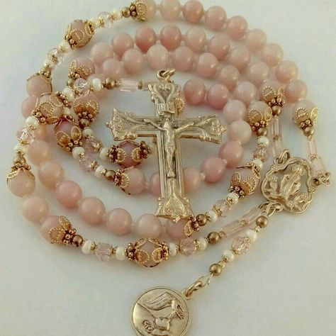 Gold And Pink Aesthetic, Pear Shaped Diamond Necklace, Necklace Girlfriend, Beautiful Rosary, Handmade Rosary, Rosary Jewelry, Mary Catholic, Curved Bar