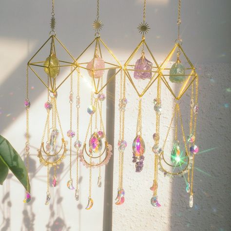 Wire Suncatcher, Boho Sisustus, Crystal Wind Chimes, Rose Quartz Healing, Rainbow Maker, Décor Boho, Crystal Suncatchers, Boho Dekor, Rose Quartz Gemstone