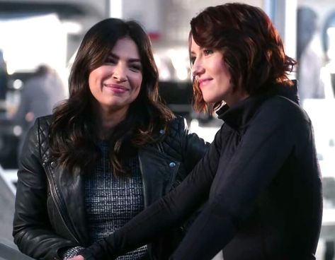 Alex And Maggie Supergirl, Alex And Maggie, Supergirl Alex, Chyler Leigh Supergirl, Floriana Lima, Maggie Sawyer, Kensi Blye, Alex Danvers, Supergirl Superman