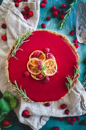 Cranberry Curd Tart - An Easy and Stunning Recipe for the Holidays Cranberry Curd Tart Recipe, Cranberry Curd Tart, Cranberry Curd, Gluten Free Christmas Desserts, Festive Holiday Desserts, Curd Tart, Cranberry Tart, Delicious Holiday Desserts, Cranberry Dessert